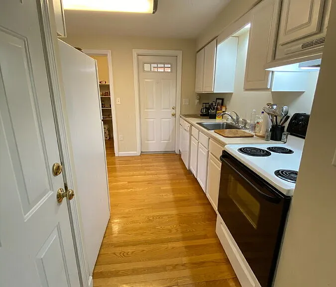 678 Central Ave #1 — Photo 3