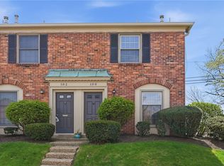 100 Jamestown Ct, Pittsburgh, PA