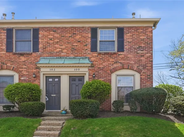 100 Jamestown Ct, Pittsburgh, PA 15216
