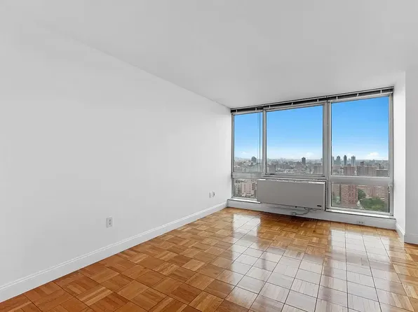 215 E 96th St #26B, New York, NY 10128