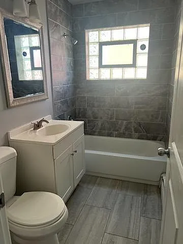 8141 S Ingleside Ave #1W — Photo 4