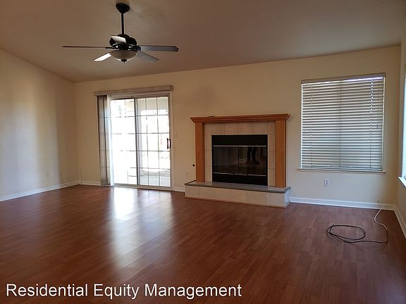 5th image of 108 Van Winkle Ct