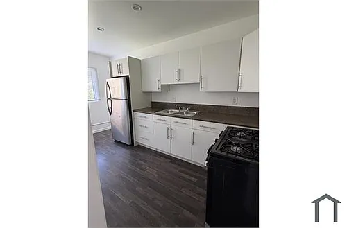1213 Gordon St #12 Photo 1