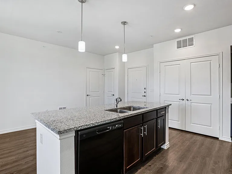 Limestone Ridge — Photo 115