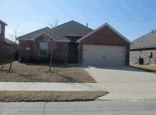 625 Summit Pass Ln, Princeton, TX 75407
