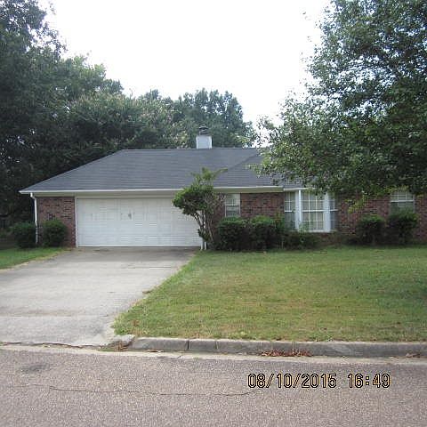 2nd image of 103 Azalea Cir