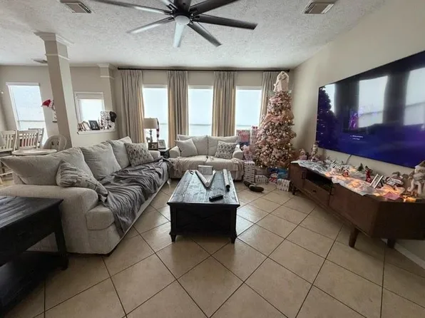 16122 Hidden Crest Dr, Houston, TX 77049