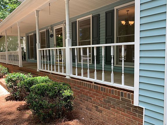 3rd image of 118 Woodbridge Dr