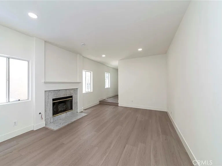 1361 Abraham Ter — Photo 12