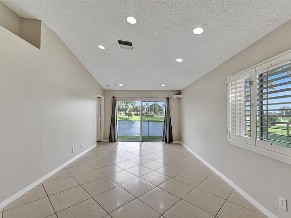 4th image of 1951 SW 116 Way #1951