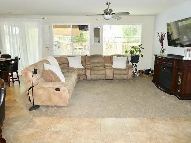 693 Kaweah Ave — Photo 6
