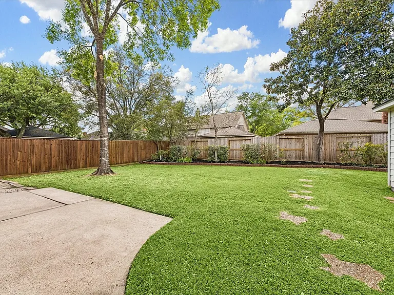 11818 Orchard Mountain Dr — Photo 32