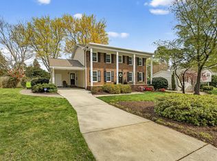 417 Crescent Ct, Raleigh, NC 27609