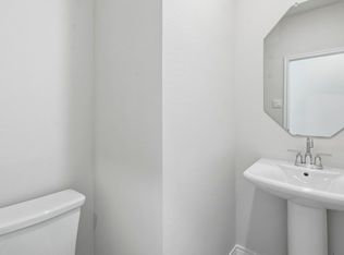 10313 Ambrose Dr, Aubrey, TX 76227