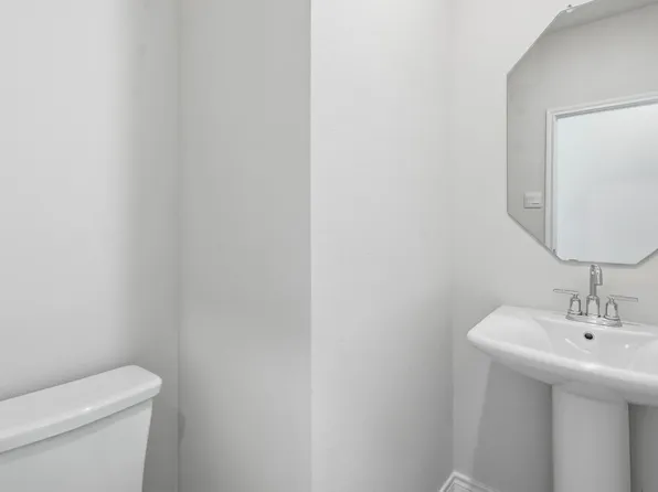 3505 Amaretto Rd, Aubrey, TX 76227