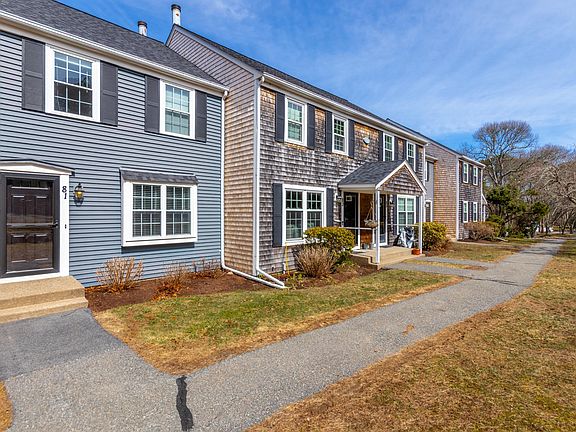 2nd image of 81 Woodview Drive UNIT 81