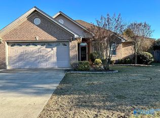 2705 Columns Way SW, Decatur, AL 35603