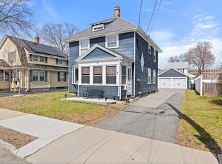 11 Greenfield St, Lawrence, MA 01843