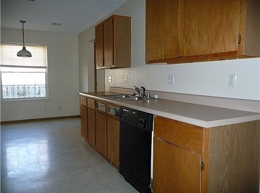 4th image of 500 Birmingham St SW