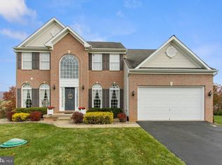 8643 Harper Dr, Waynesboro, PA