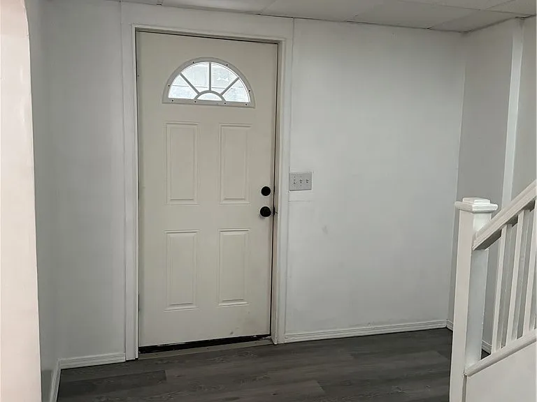 239 Weyl St — Photo 9