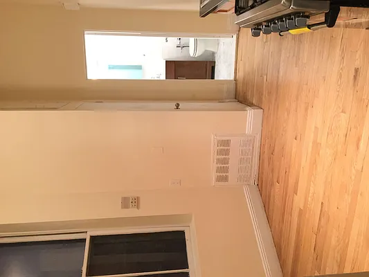 Rented by Waverly Realty Associates | media 24