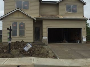 912 Julie Ln, Molalla, OR