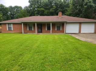 622 Hospital Rd, Starkville, MS 39759