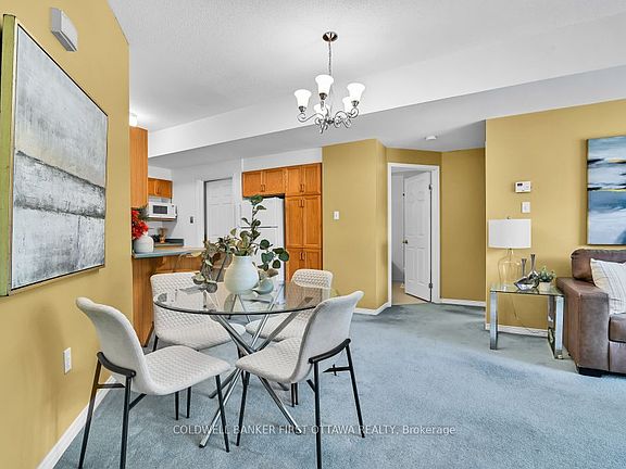 3rd image of 99 Robson Ct