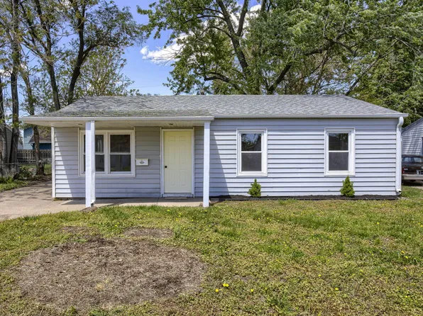 1014 Hiatt St, Carter Lake, IA 51510