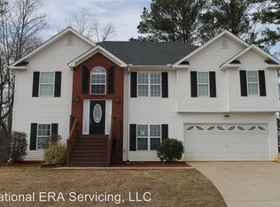 406 W Wind Dr, Villa Rica, GA 30180