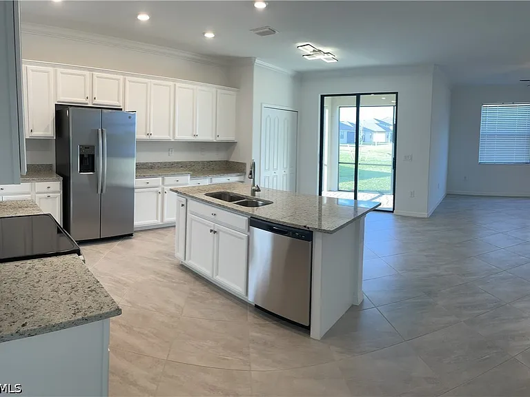 14543 Cantabria Dr — Photo 19
