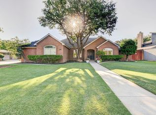 8609 Vicksburg Ave, Lubbock, TX 79424