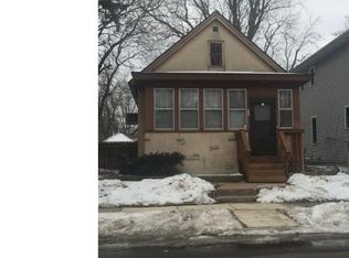 972 3rd St E, Saint Paul, MN 55106