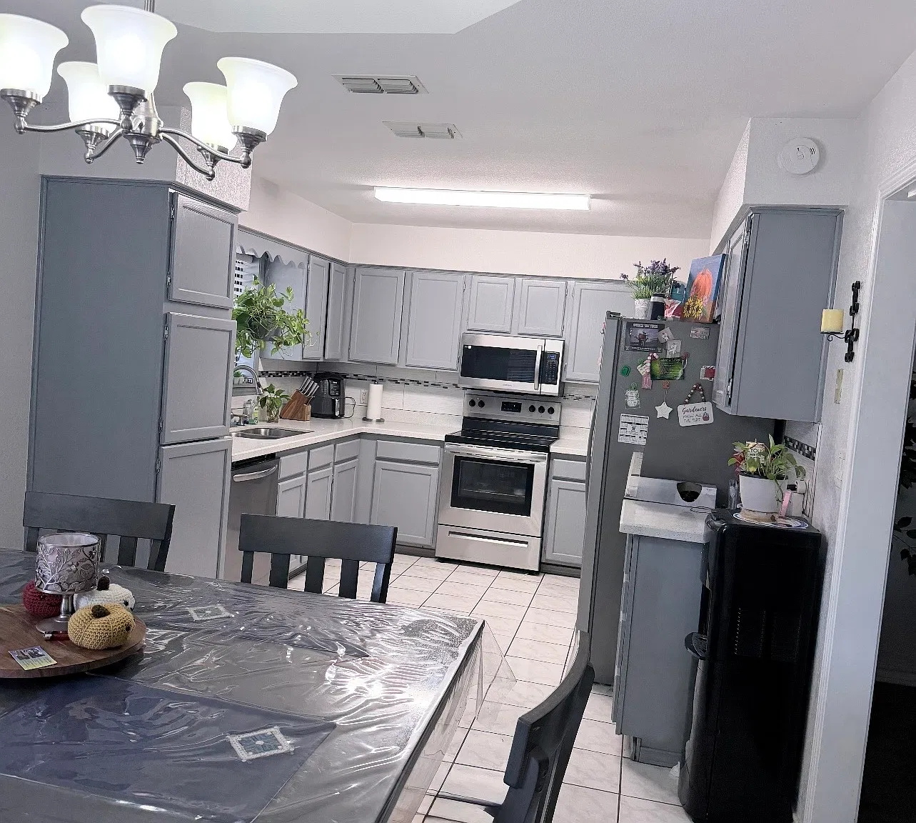 3 bed, 1700 sqft, $2,600 — Photo 4
