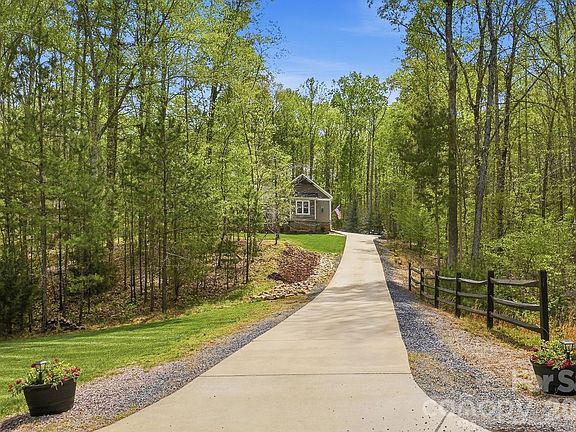 2nd image of 3712 Mill Bridge Rd