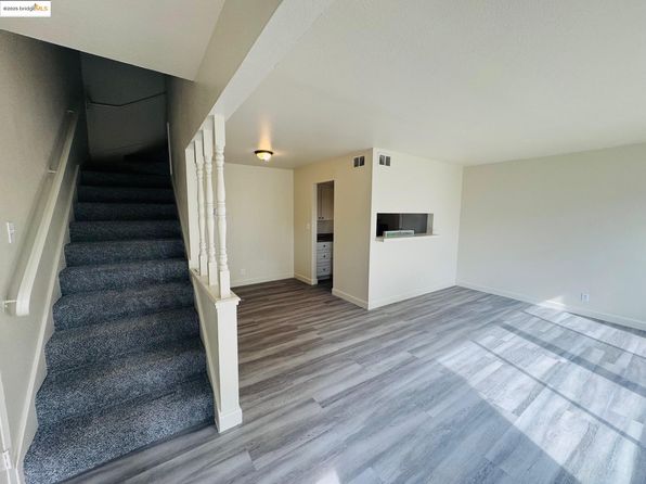 1076 Mohr Ln APT B, Concord, CA 94518