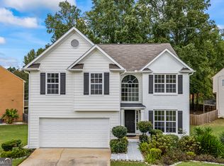 900 Sweet Mill Ln, Lawrenceville, GA 30045