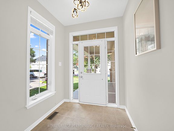 3rd image of 593 Pinawa Cir