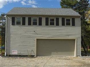 616 NE River Rd, Lake Milton, OH 44429