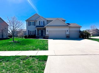 3901 Anabelle Dr, Bloomington, IL 61705