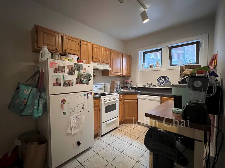 1950 Beacon St #3 — Photo 25