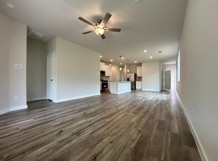 215 Shore Pointe Ct, Montgomery, TX 77316