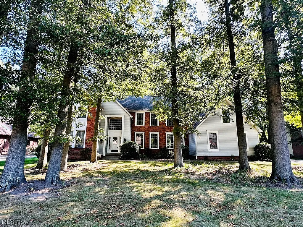 522 Avalon Dr SE photo 1