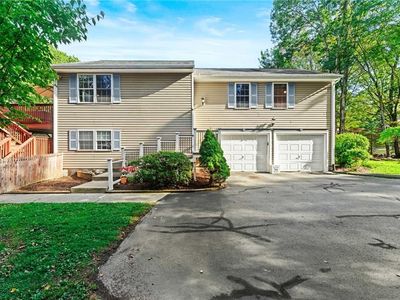 42 Golden View Dr, Johnston, RI, 02919