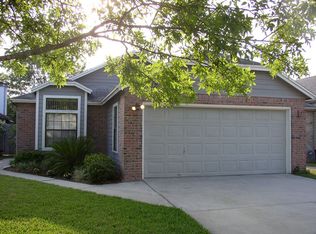 3818 Union Pacific Dr E, Jacksonville, FL 32246
