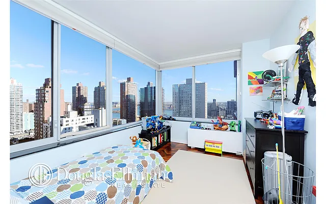 Sold by Douglas Elliman | media 19