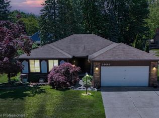 14446 Longview Dr, Sterling Heights, MI 48313