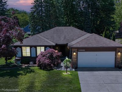 14446 Longview Dr, Sterling Heights, MI, 48313