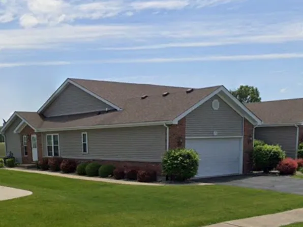 5692 Hearthside Dr, Bourbonnais, IL 60914